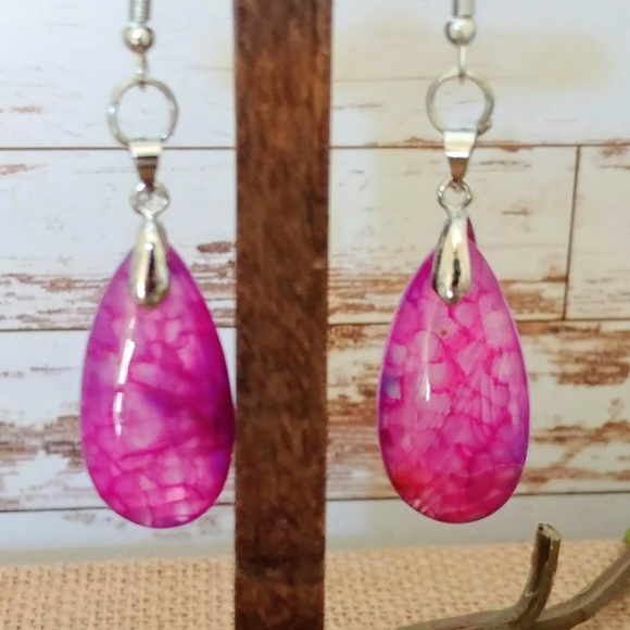 The Girl With Kaleidoscope Eyes Jewelry - Purple Dragon's Vein Agate Earrings